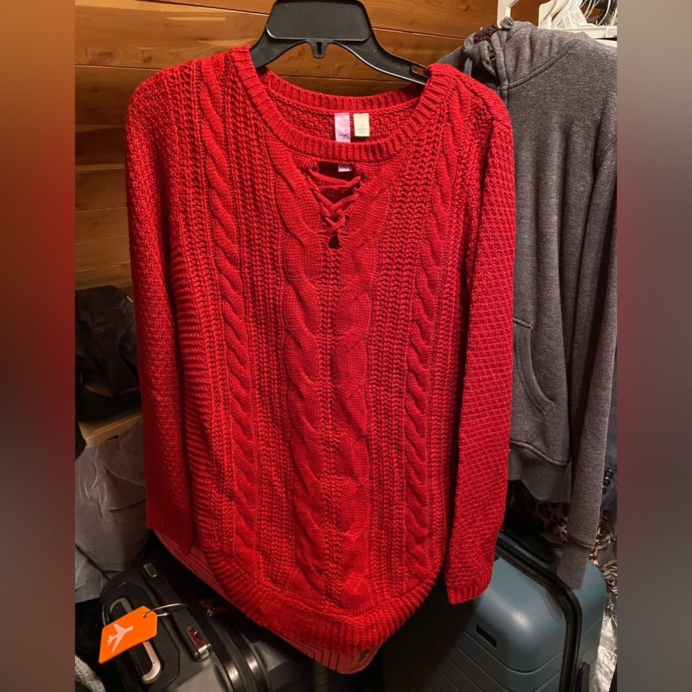 Cable knit sweater
